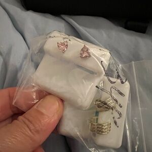 Elegant Pink Heart Earrings and Silver gold  huggies👍💥